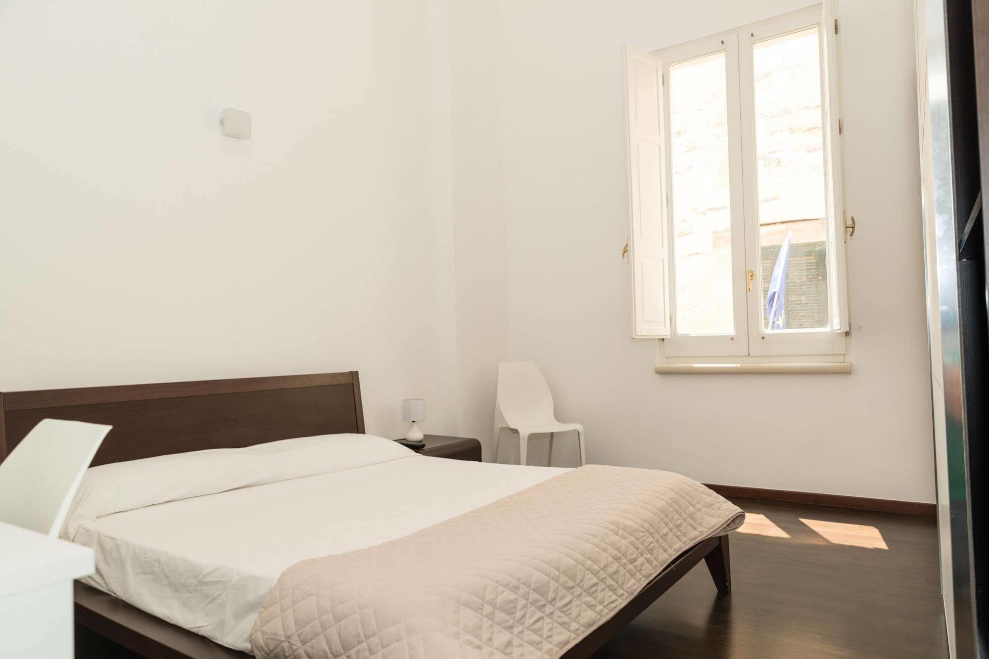 Bed & Breakfast Gatto Bianco La Dimora Storica Lecce